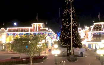 Holiday Decor Time-Lapse Video at Magic Kingdom Park
