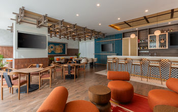 Hyatt Place Merida Lobby Bar