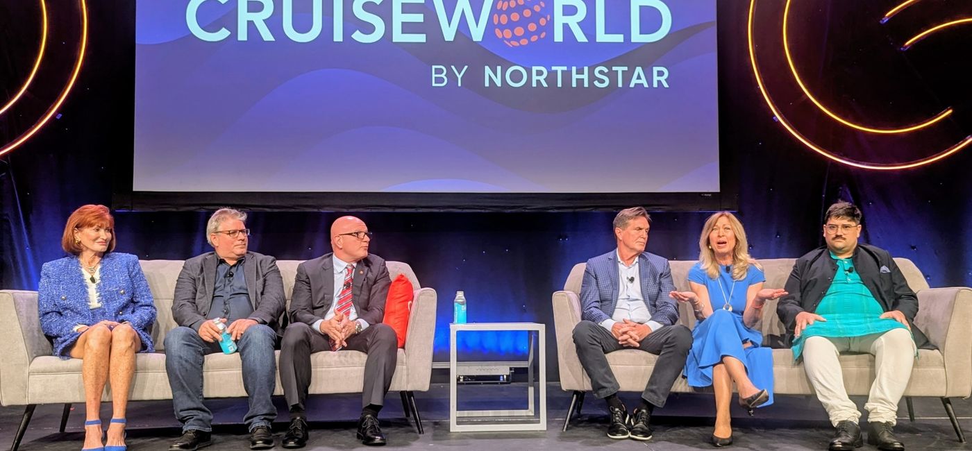 Image: River cruise panelists at CruiseWorld (Photo Credit: Claudette Covey)