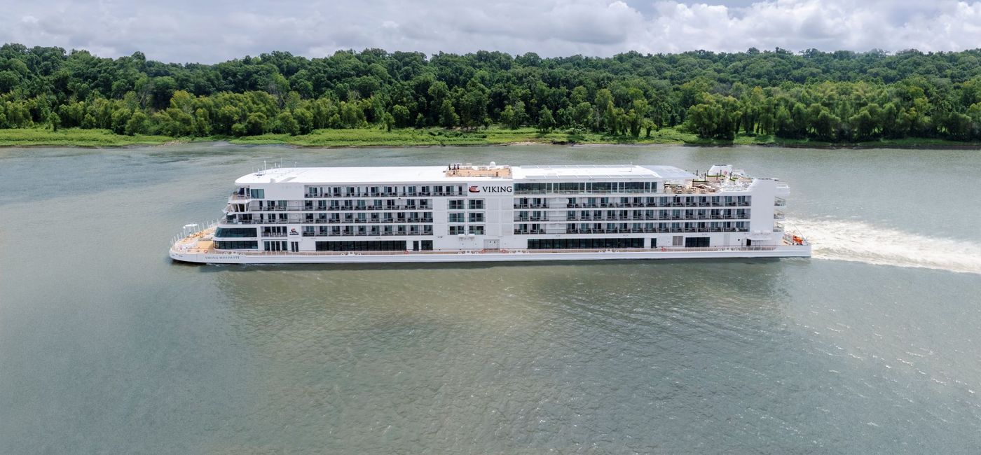 Image: The Viking Mississippi sailing on the Mississippi River. (Photo Credit: Viking)