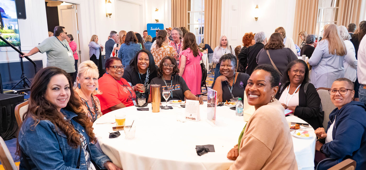 Image: Travel agents with KHM Travel Group (Photo Credit: KHM Travel Group)