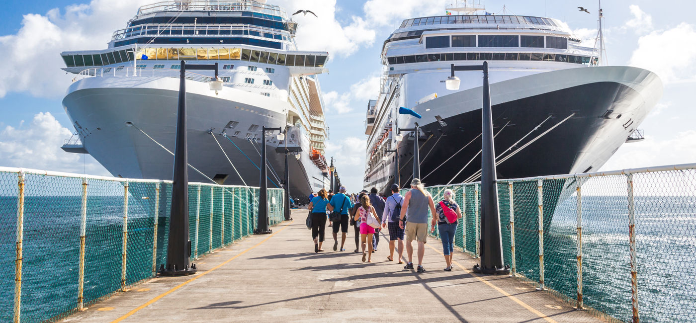 Image: Working with a travel advisor can help make booking a cruise a breeze (Photo Credit: Adobe)