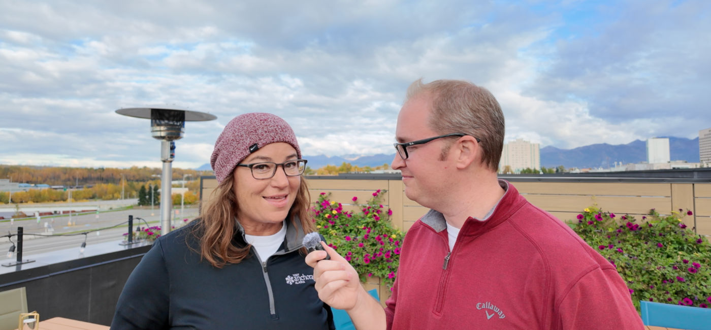Photo: Eric Bowman interviews Tia Froehle (Photo Credit: Eric Bowman)