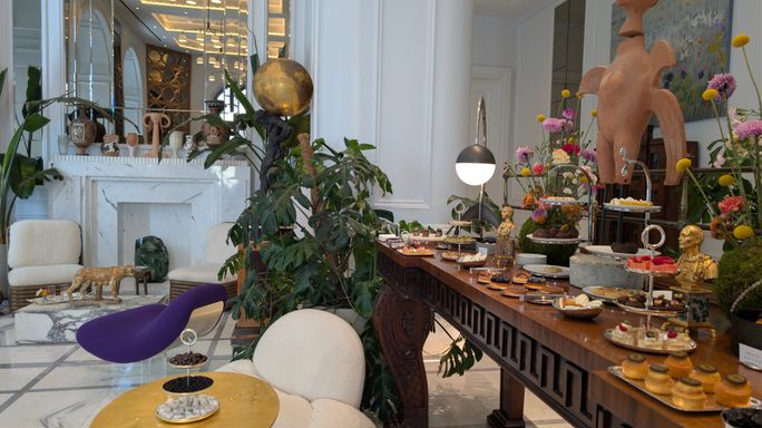 The lobby of the Dolli hotel, Athens