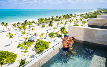 Majestic Elegance Costa Mujeres